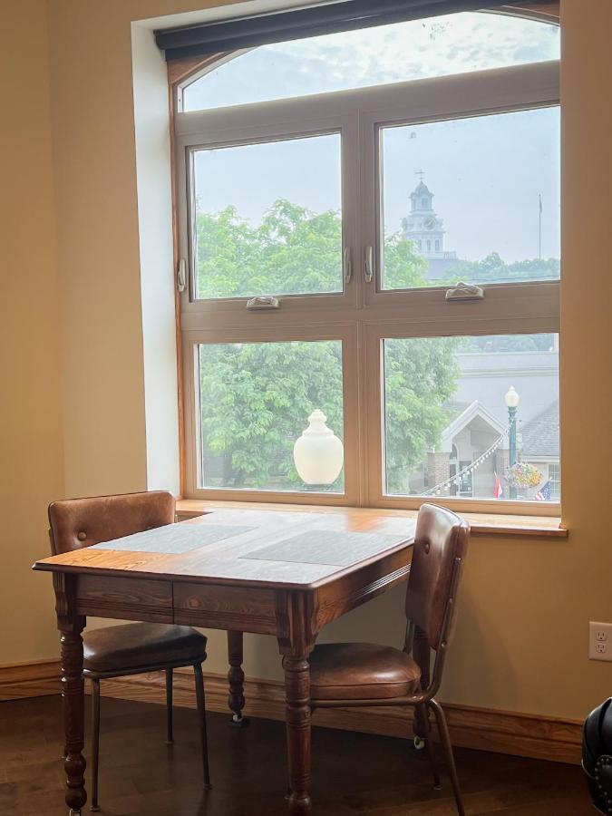 Elkader Goldfinch Suites מראה חיצוני תמונה