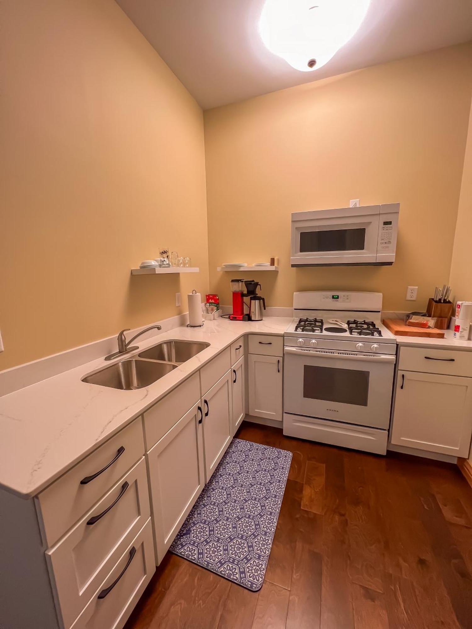 Elkader Goldfinch Suites מראה חיצוני תמונה