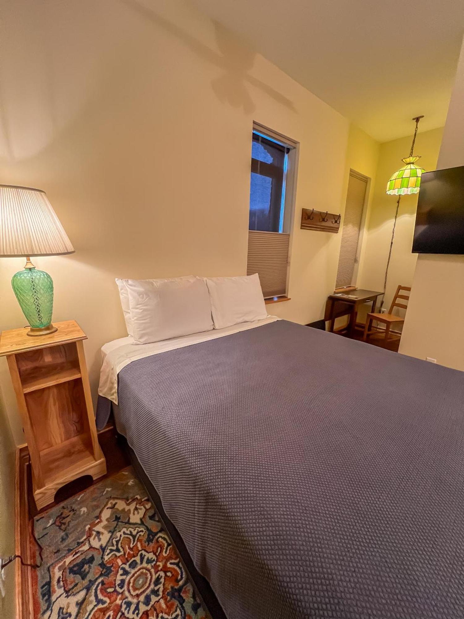 Elkader Goldfinch Suites מראה חיצוני תמונה