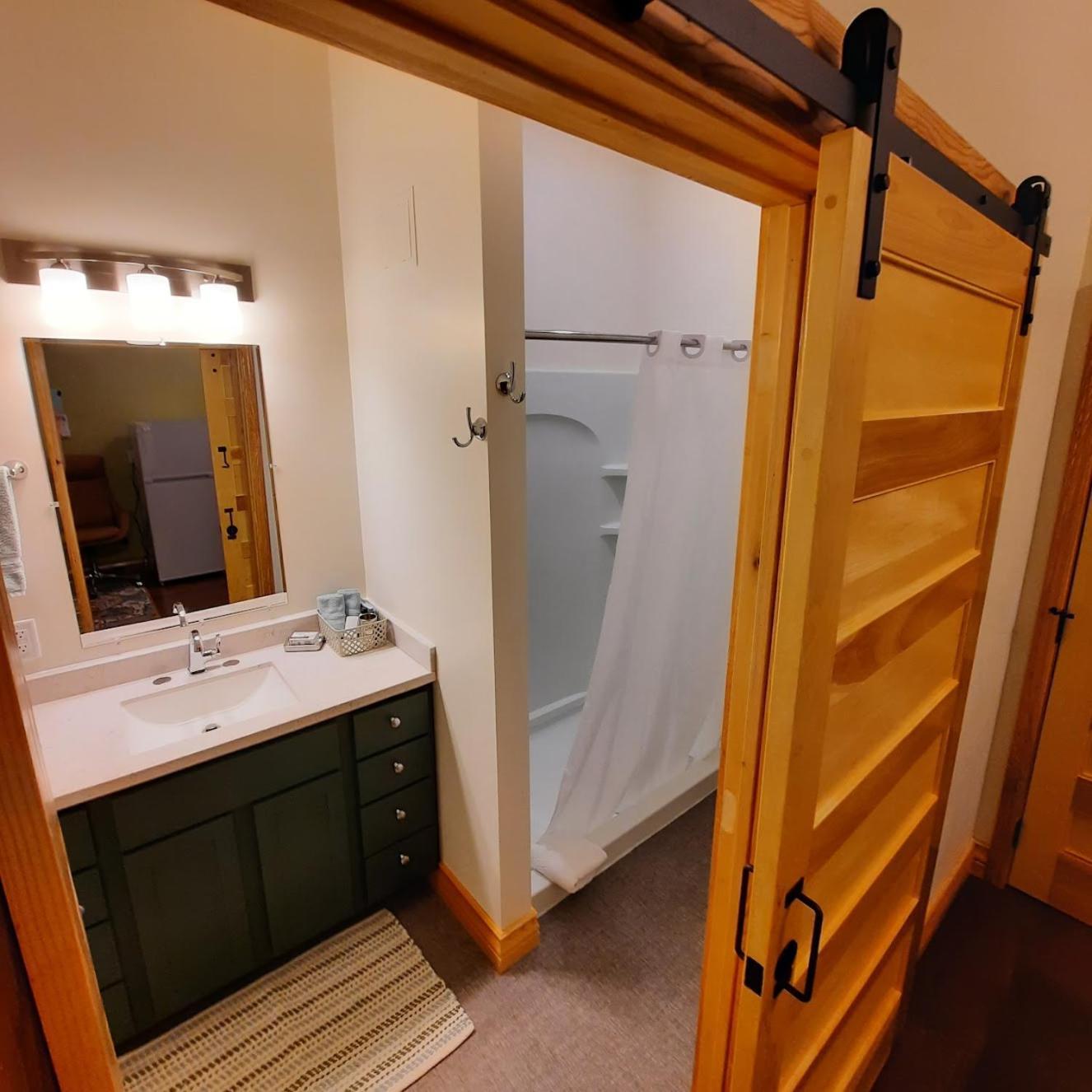 Elkader Goldfinch Suites מראה חיצוני תמונה